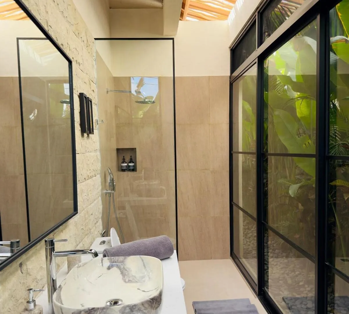 Villa Allany - Modern 2Br Tropical Hideaway Private Pool Seminyak  Indonesia