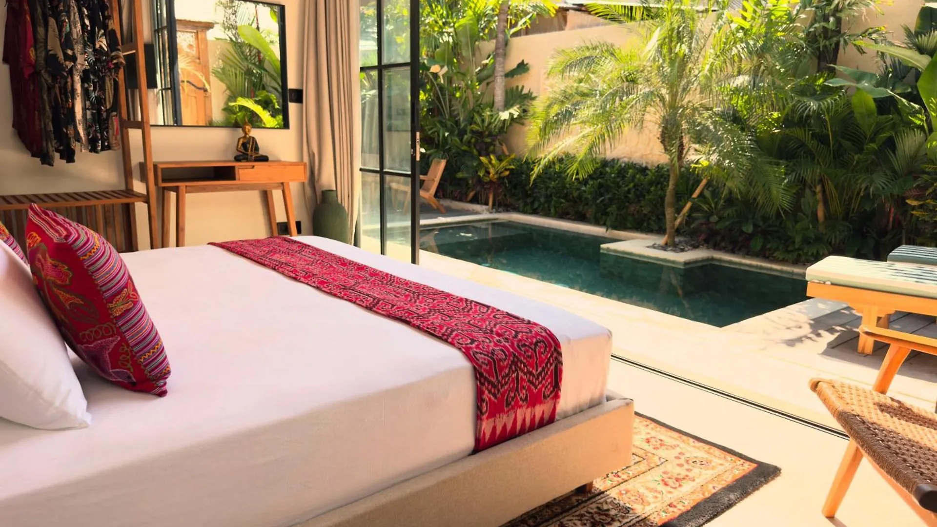 Villa Allany - Modern 2Br Tropical Hideaway Private Pool Seminyak